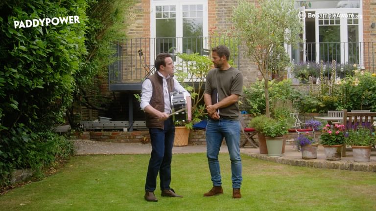 Jeremy Redknapp Investigates