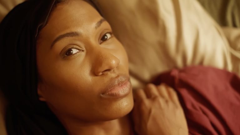 Julian History On Repeat