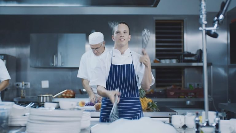 Universal Kitchen