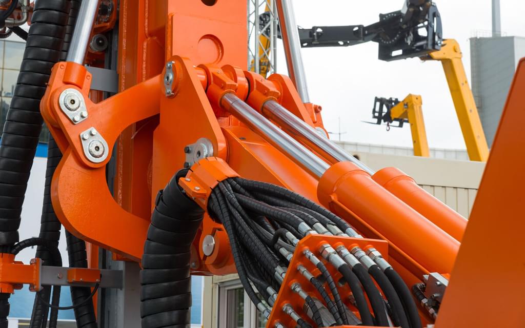 Hydraulic piston