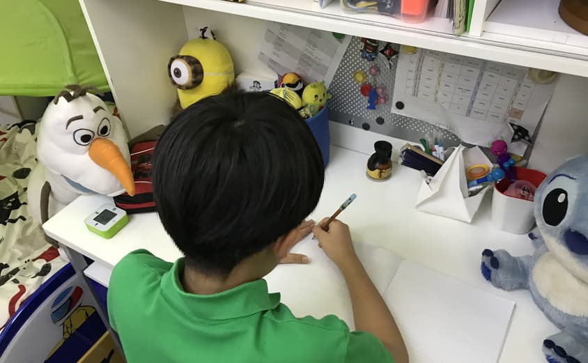 5 FD28 C96 8710 4815 B7 A7 97915 A72 A848