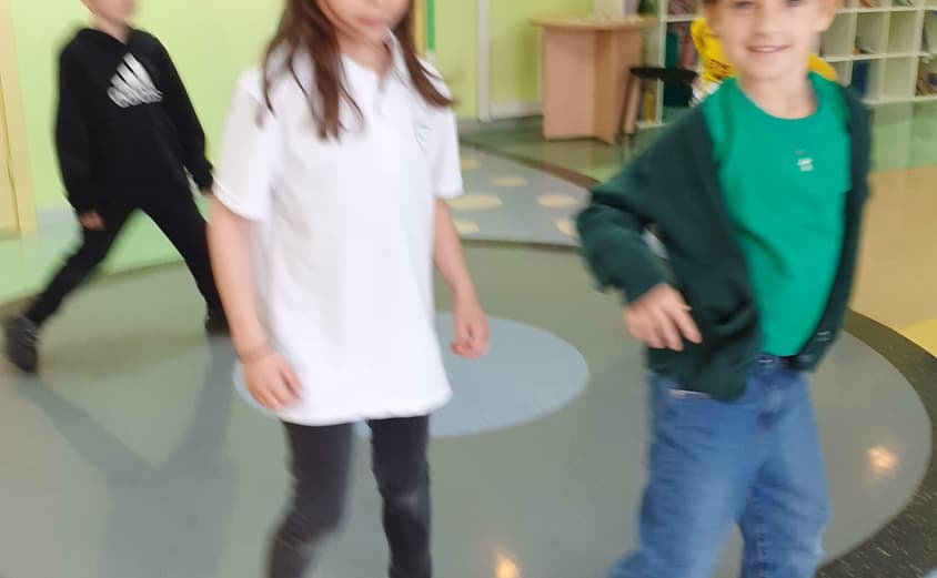 Year 2 Dance 3
