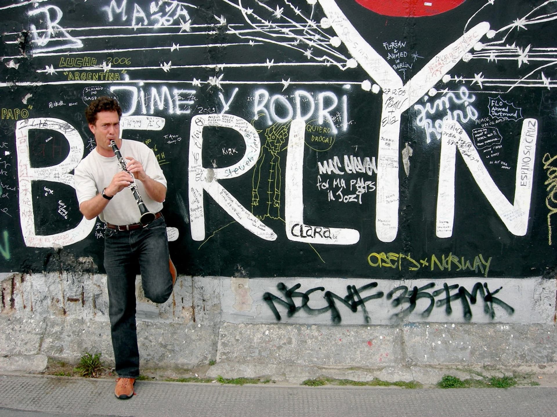 2010 Gentle Actions Dr In Berlin Endemol Bbc