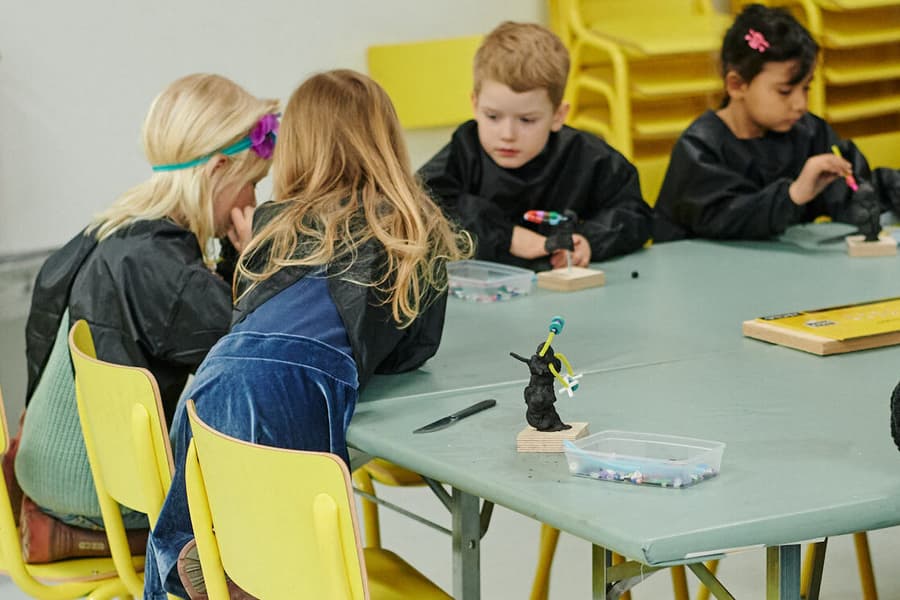 2022 Kunstnerens Hus barn i verksted