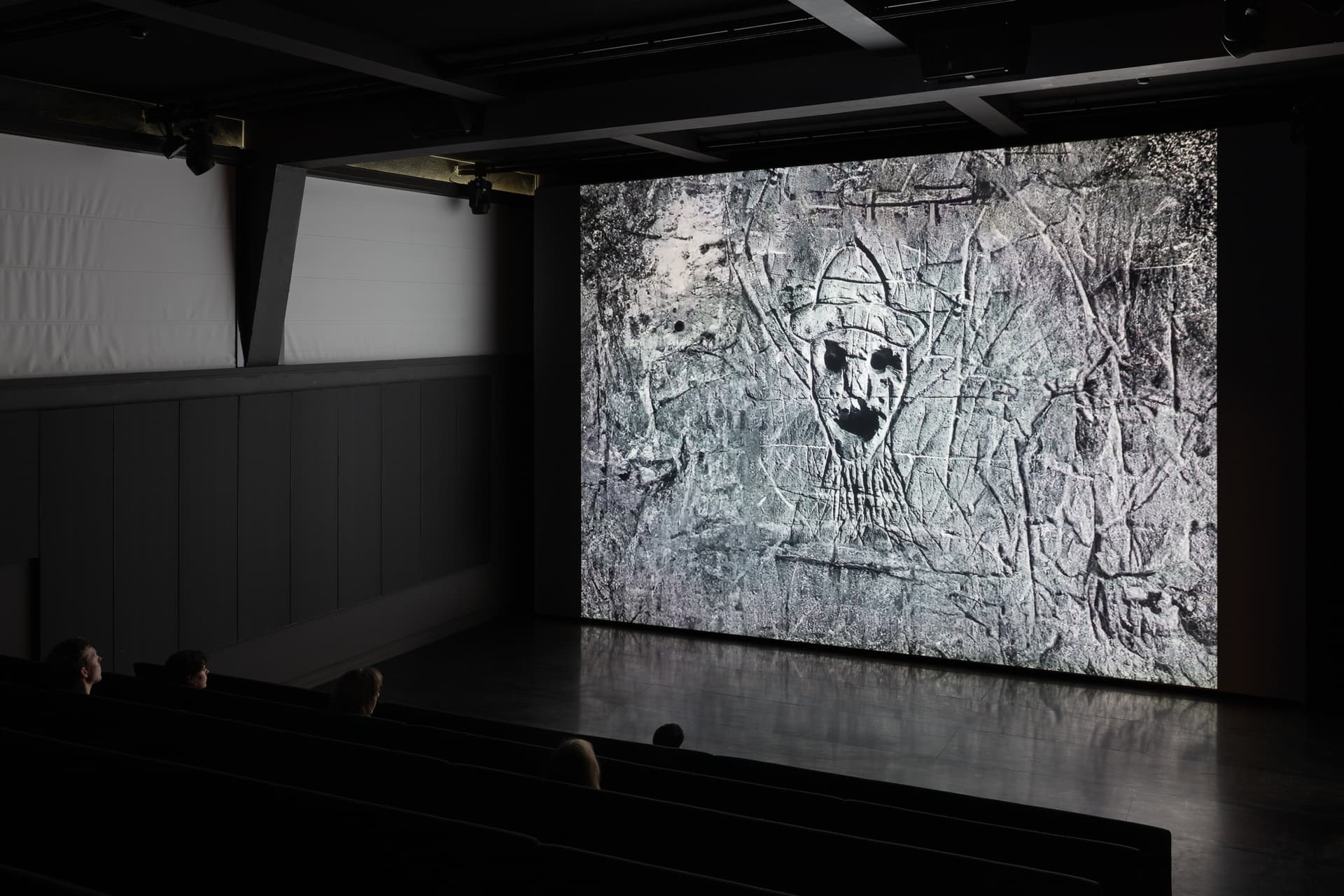2024 04 KH James Richards Web Res Tor S Ulstein Kunstdok4