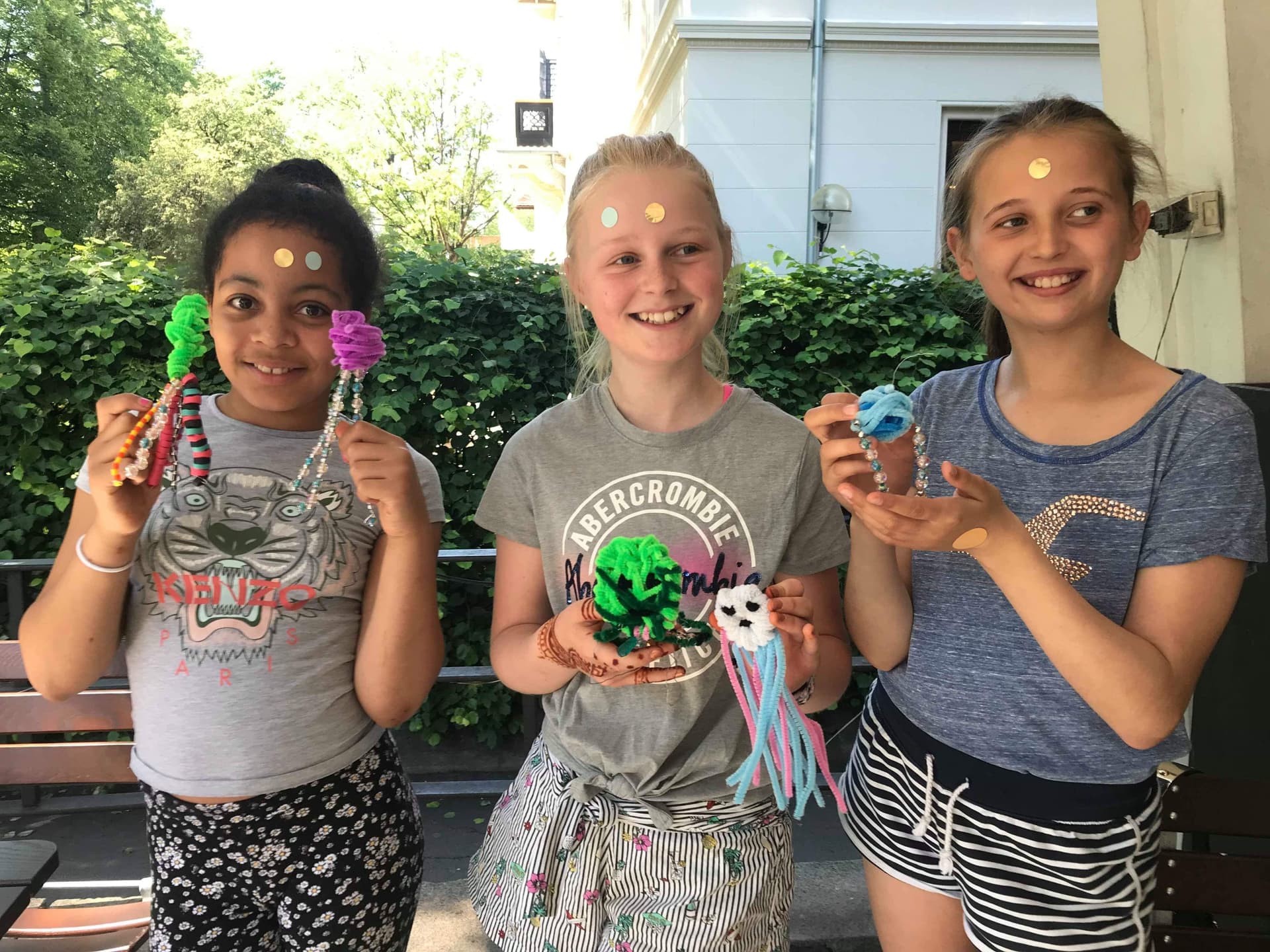 Bilde-av-barn-utenfor