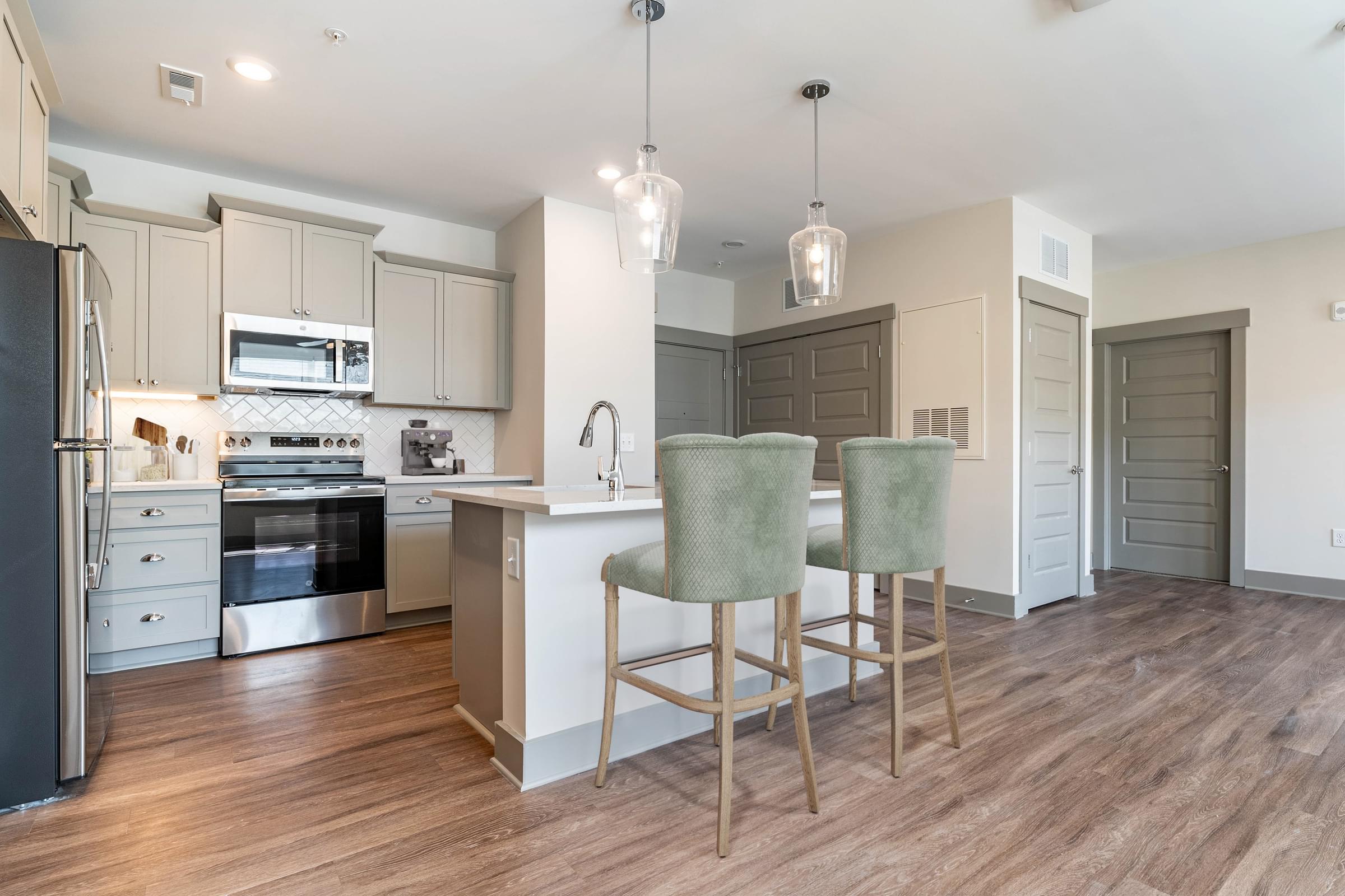 Stunning Hypoallergenic Apartment Living image