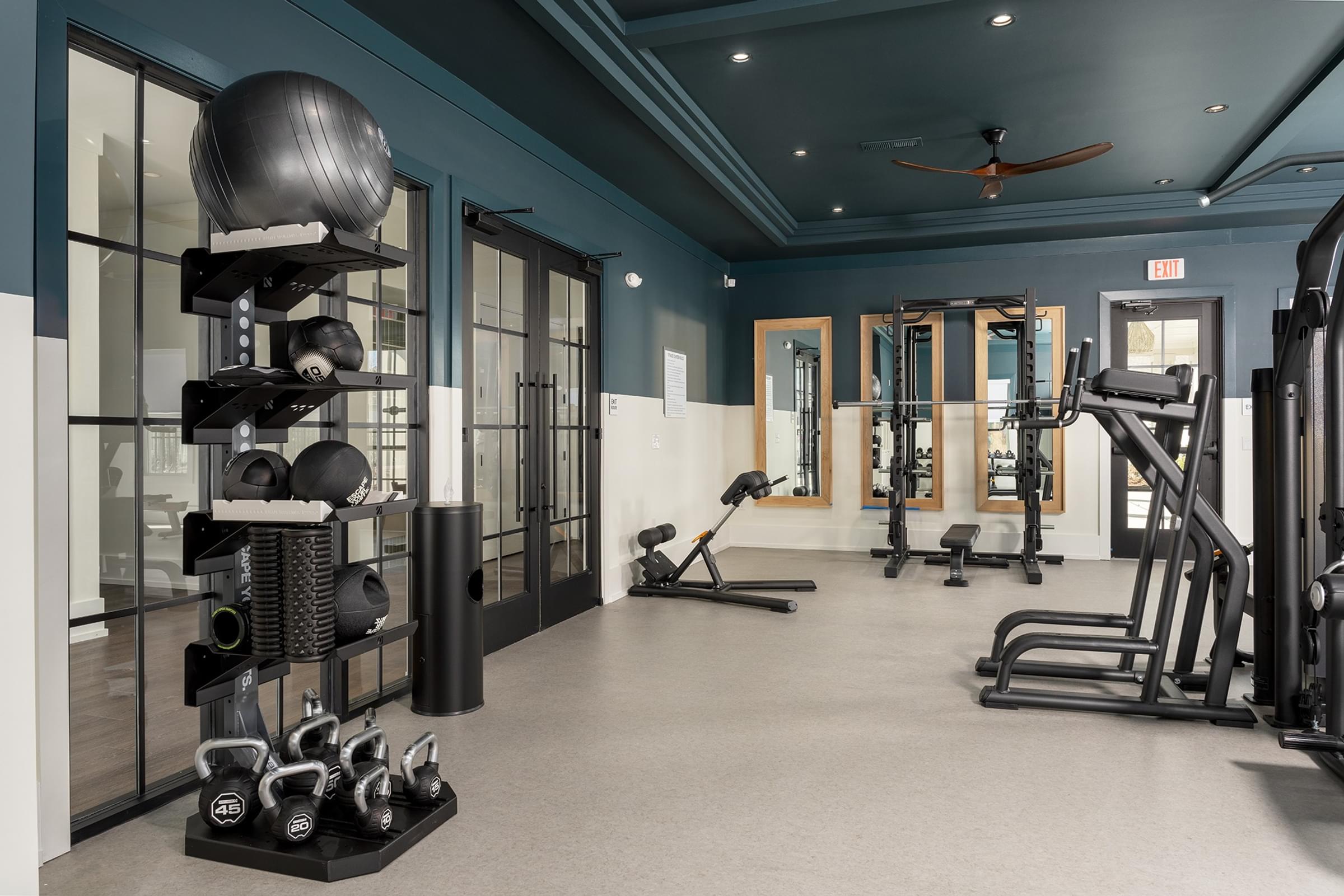 24-Hour Expansive Fitness Center