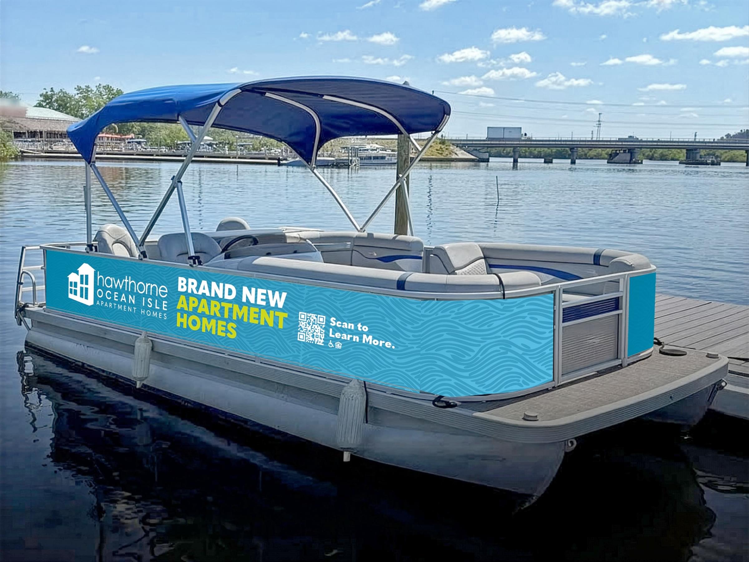 Resident Access Pontoon Boat on the Intracoastal Waterway