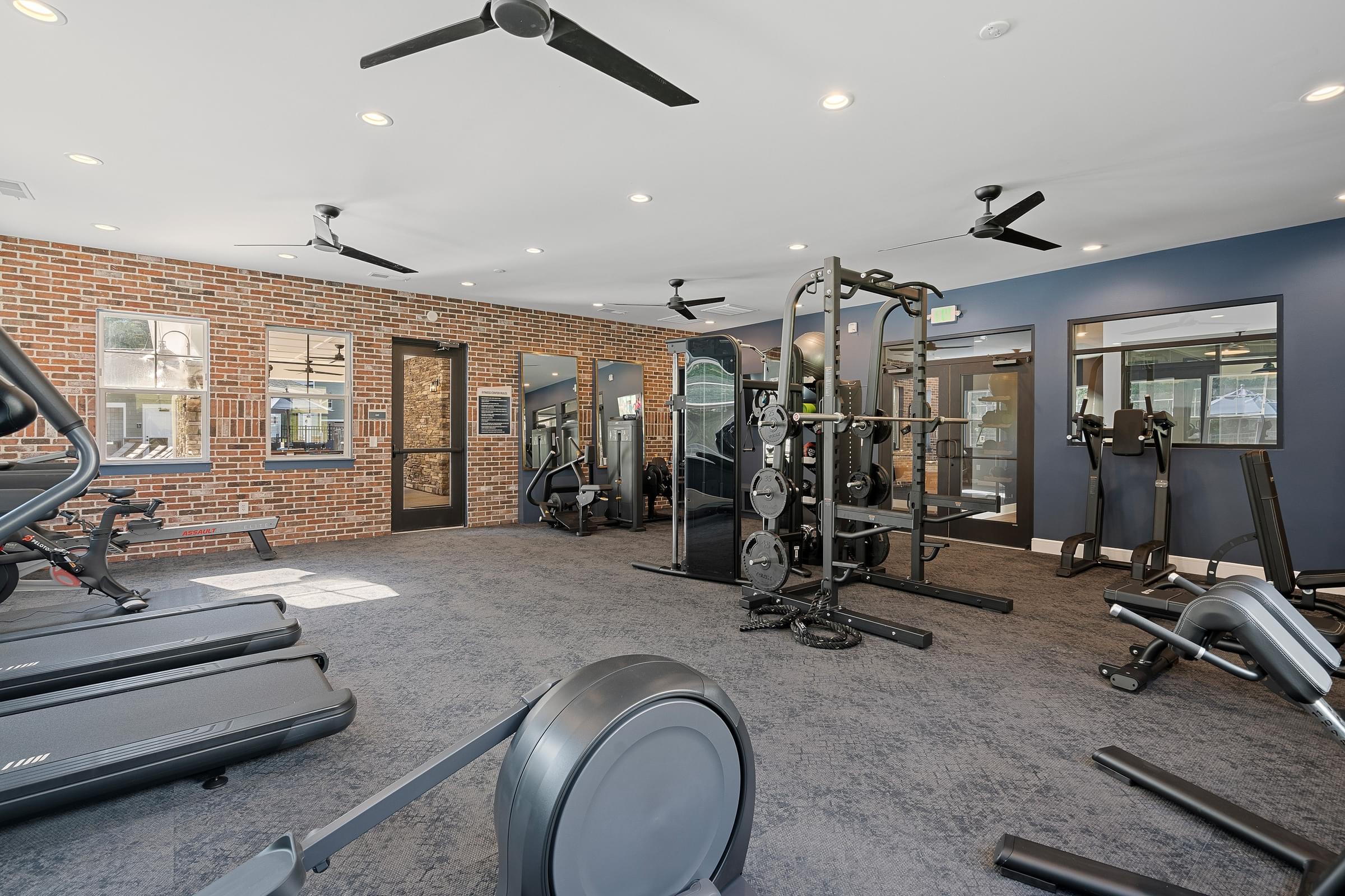 24-Hour Expansive Fitness Center
