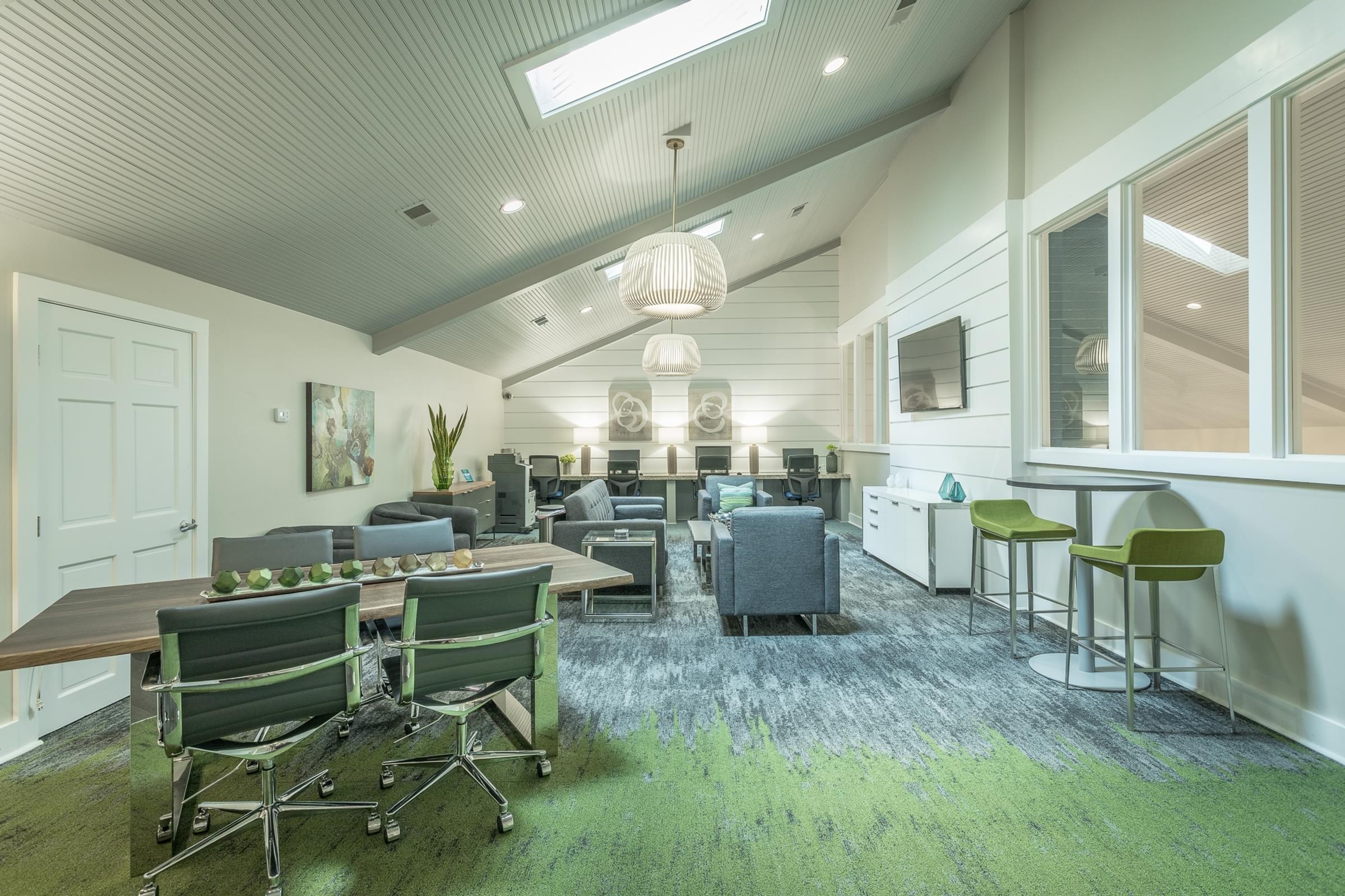 Cyber Cafe at Hawthorne at The Ridge in Madison, AL Spacious 24-Hour Cyber Cafe with Printing and Wi-Fi