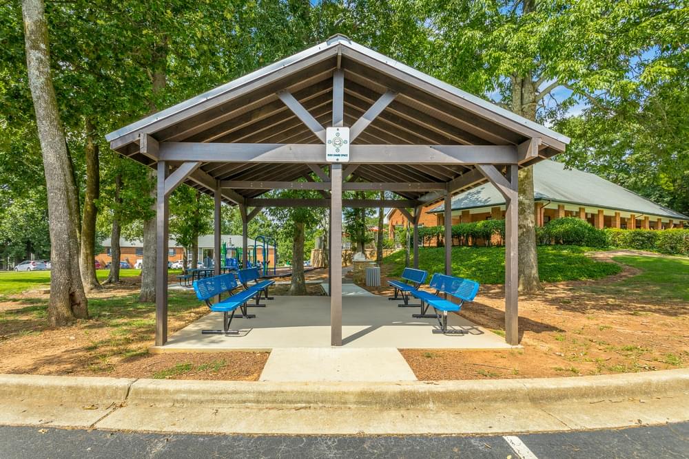 Outdoor Picnic Pavilion at Hawthorne at the Ridge in Madison, AL
