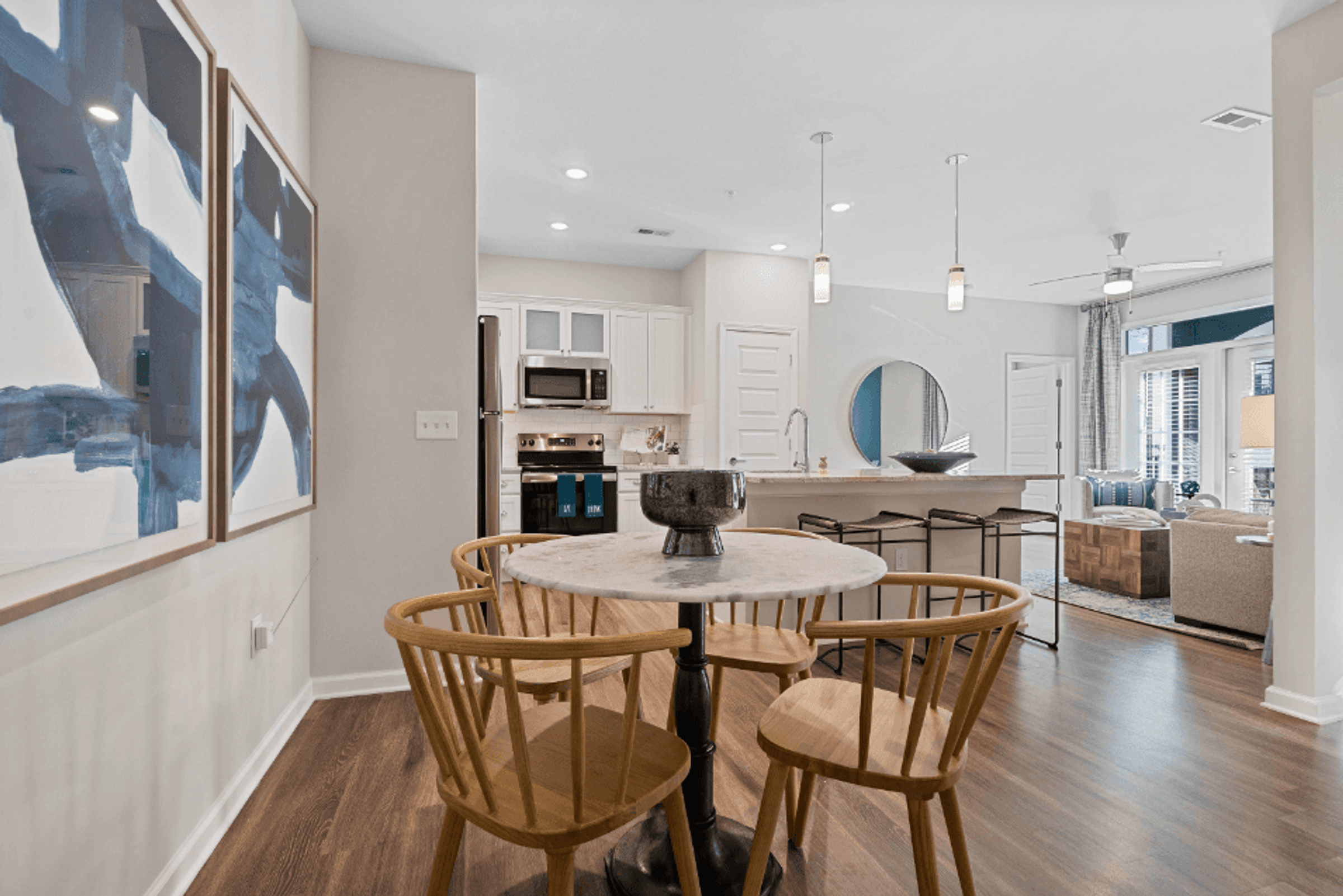 Interior kitchen and dining room