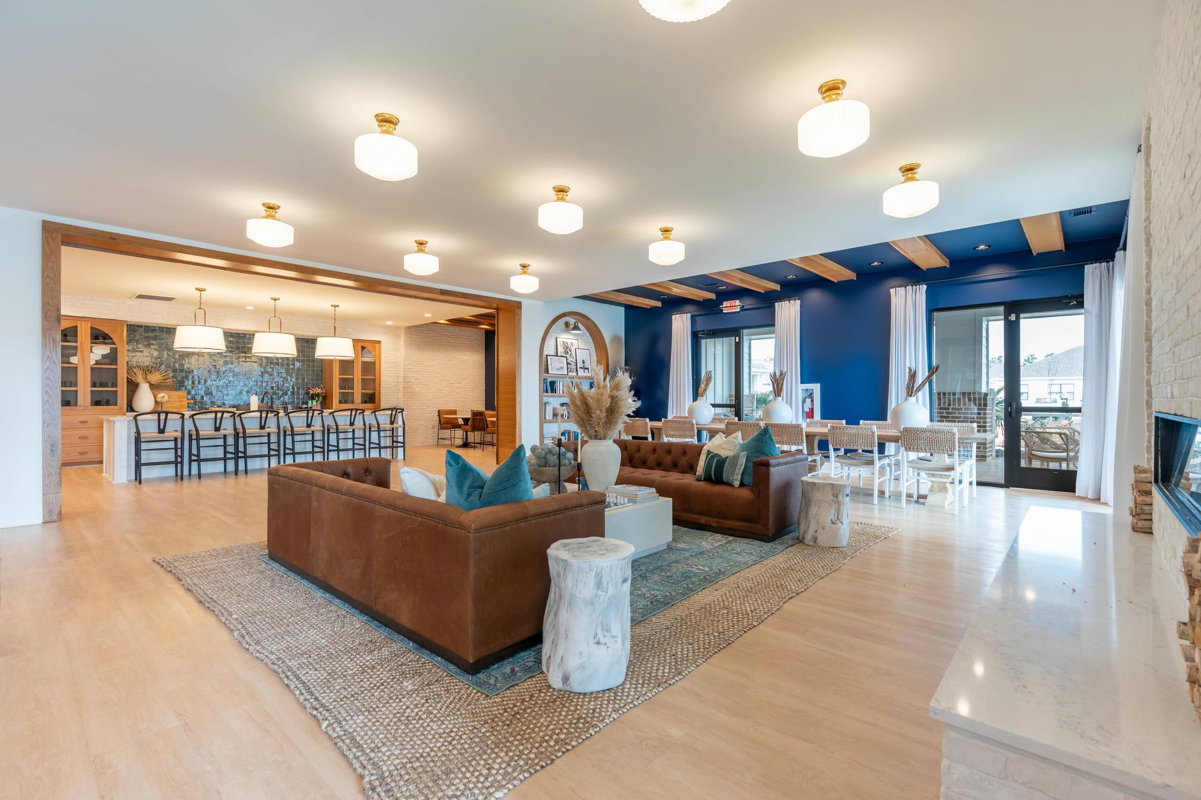 a lounge area with gorgeous, modern features