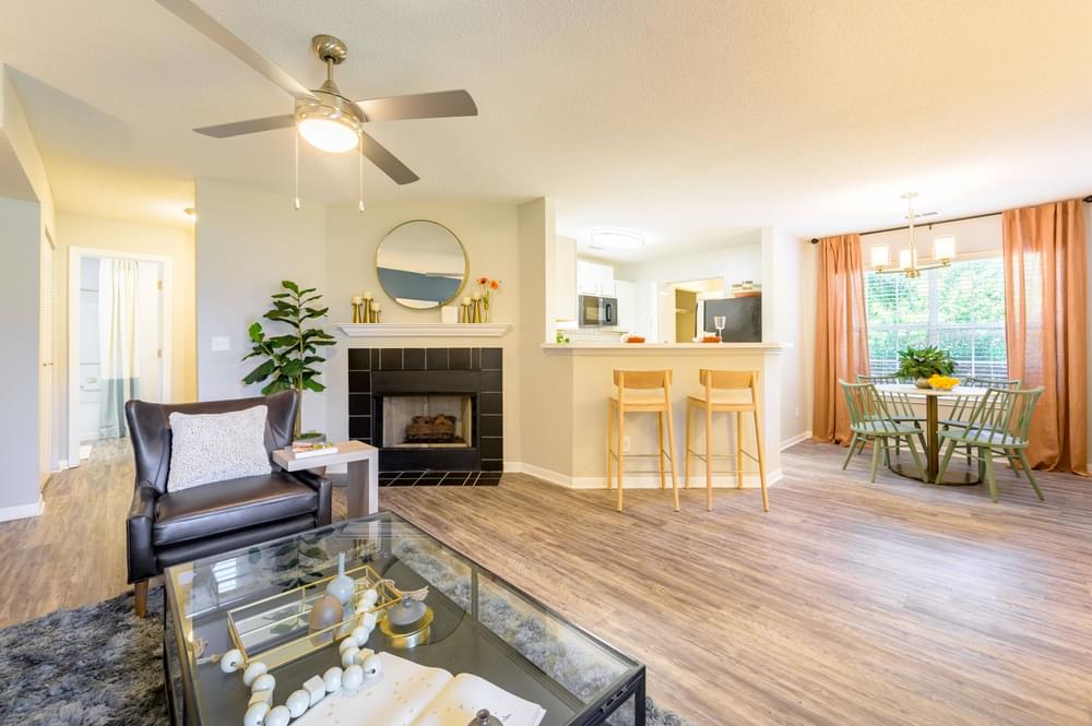 Gallery: Luxury Rentals in Murfreesboro, TN - Hawthorne Park South