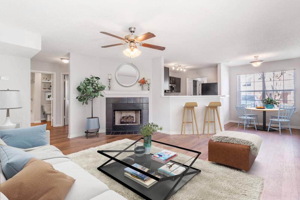 Gallery: Luxury Rentals in Murfreesboro, TN - Hawthorne Park South