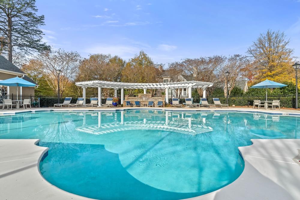Sparkling swimming pool at Hawthorne at the Carlyle in Greenville, SC