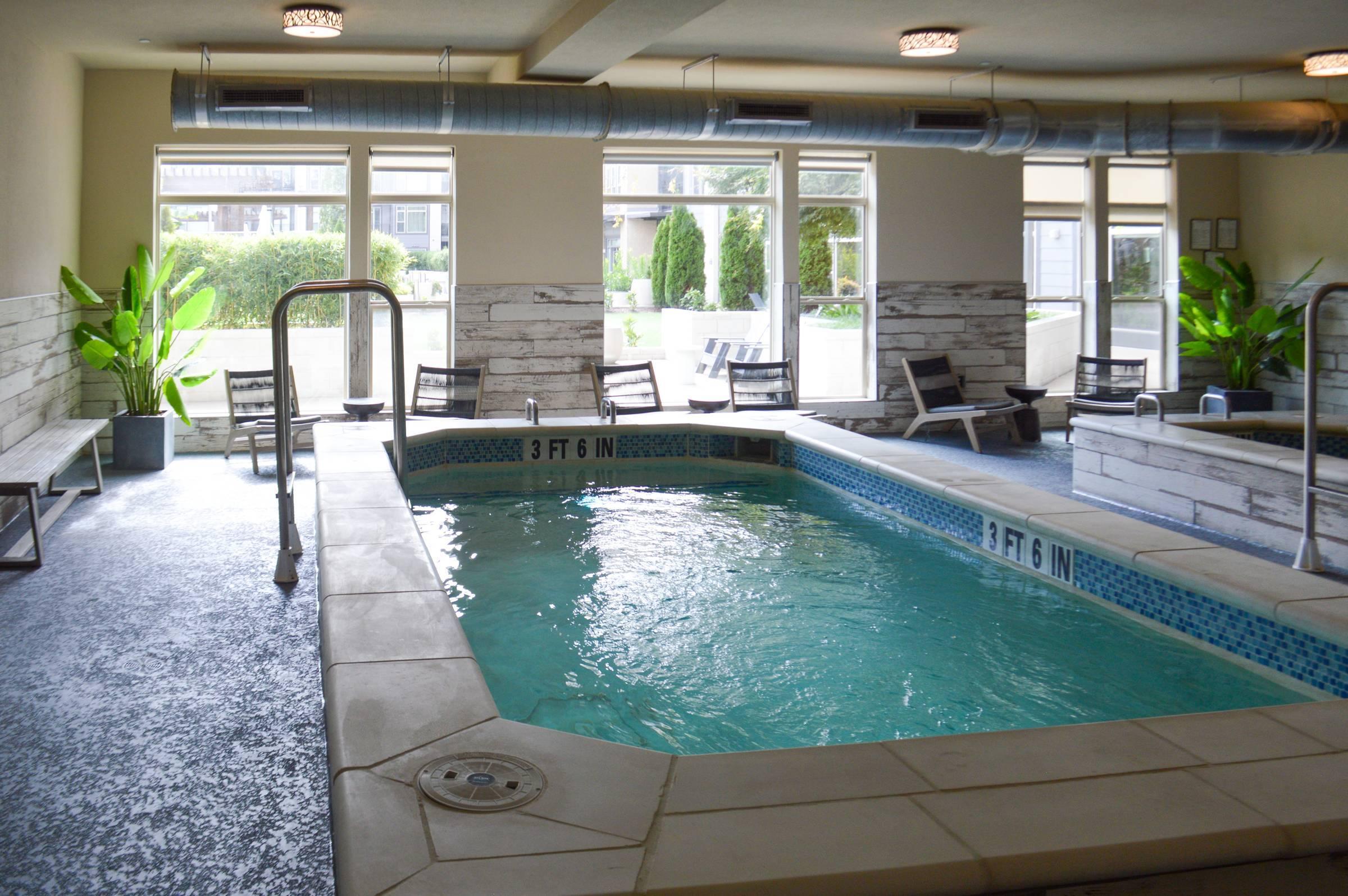 Indoor Spa & Pool