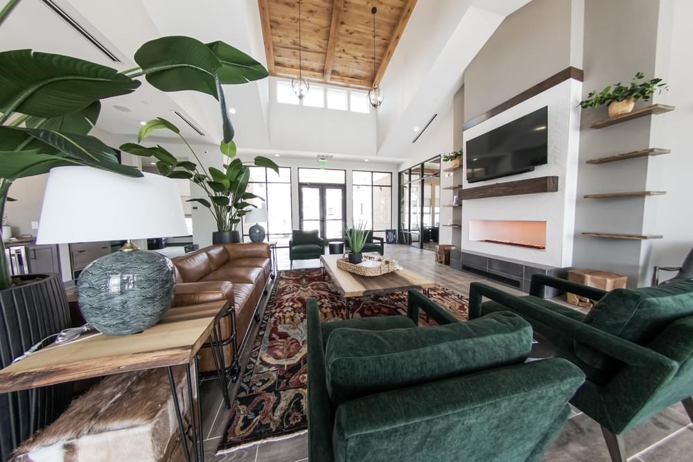 Resident Clubroom & Leasing Office