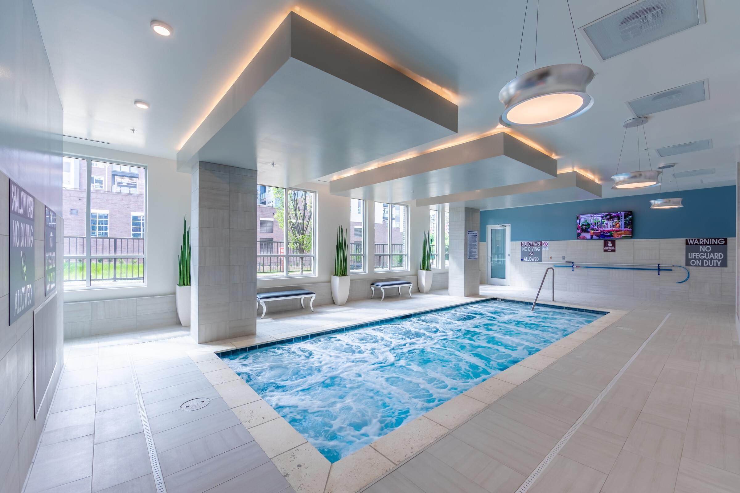 Spa & Hot Tub