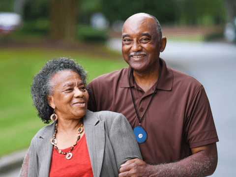 SureSafe Couple Man with SureSafeGO