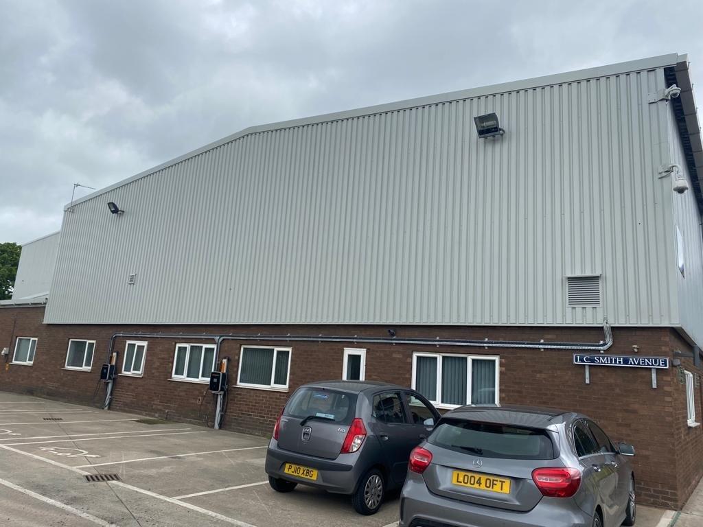 Rust Oleum Noxyde applied to metal cladding