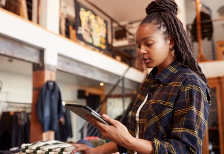 How Retail is Leveraging Intelligent Automation in 2022