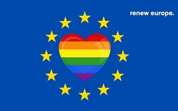 Europa: l’Italia deve riconoscere i “figli” delle coppie omosessuali