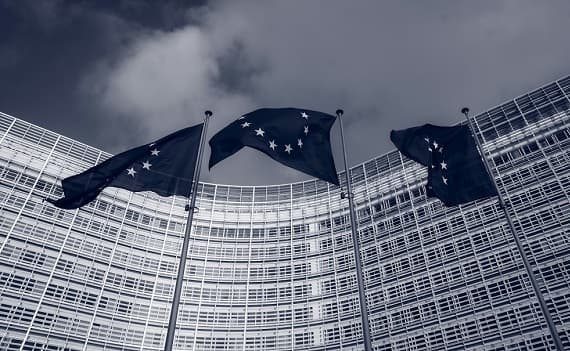 Ue: basta ideologie, interferenze e condizionamenti! Combattiamo per un’Europa libera!