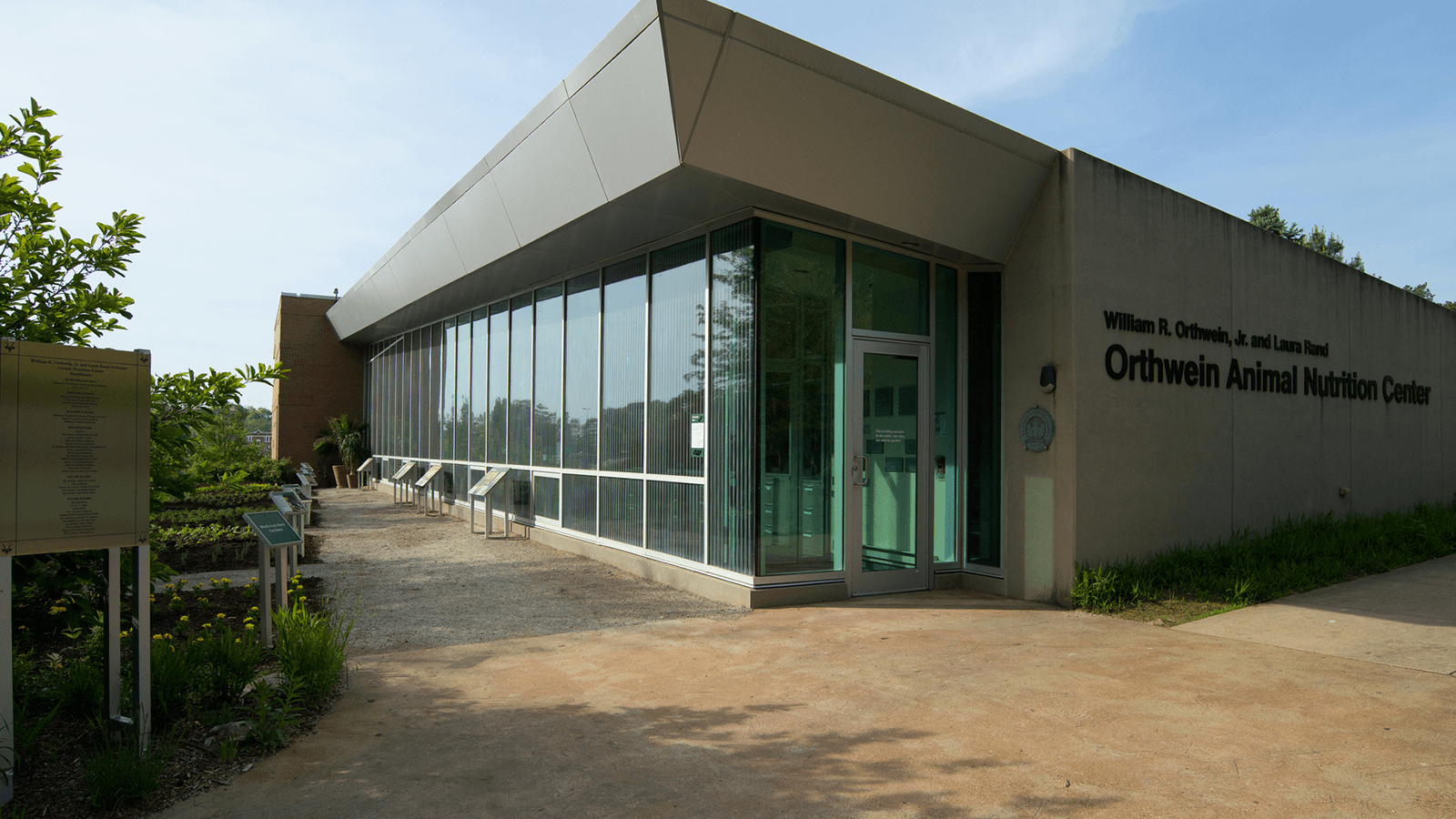 Animal Nutrition Center