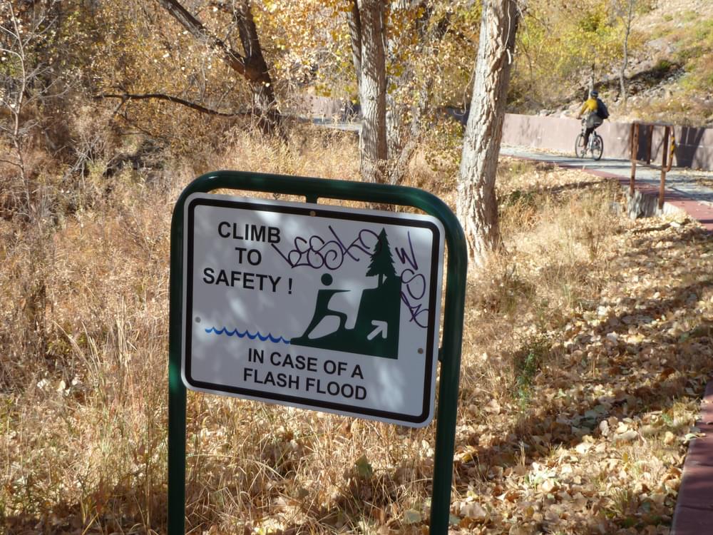More specific advice for trail users in case of flash flood along Big Dry Creek Trail: South Suburban Park District, Colorado