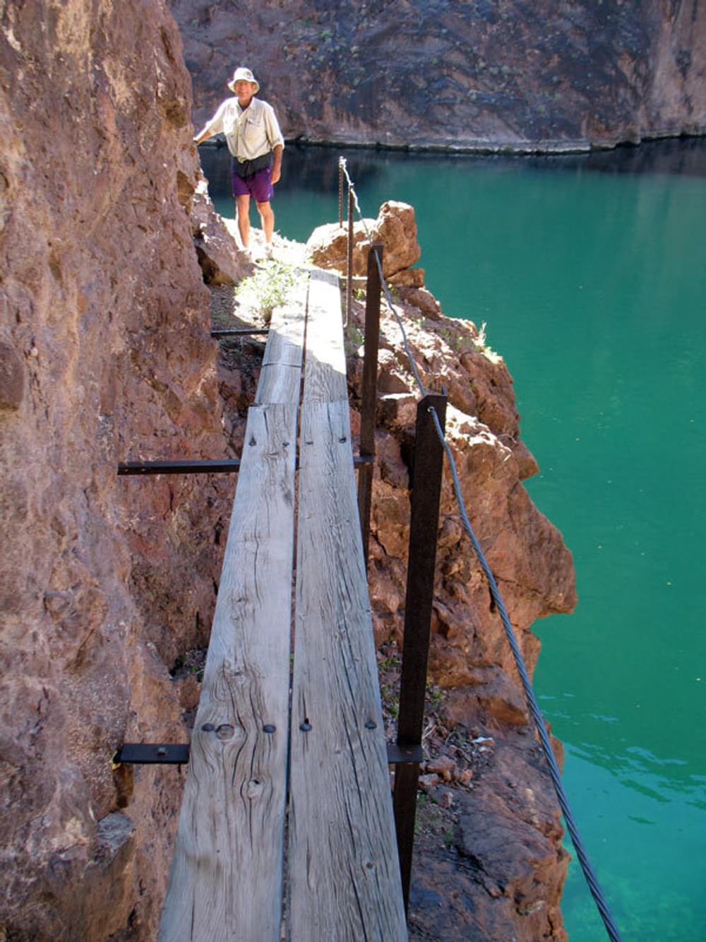 Catwalk Trail to the water gauging on the Colorado River/Lake Mohave, Black Canyon Water Trail