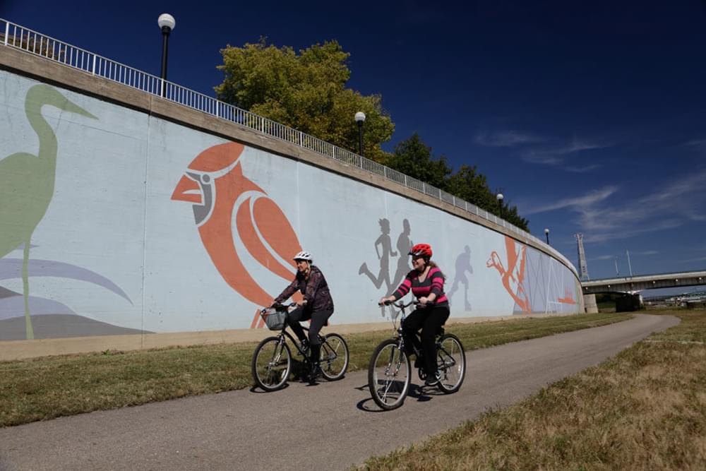 Bicycling along flood wall murals in Dayton, Ohio