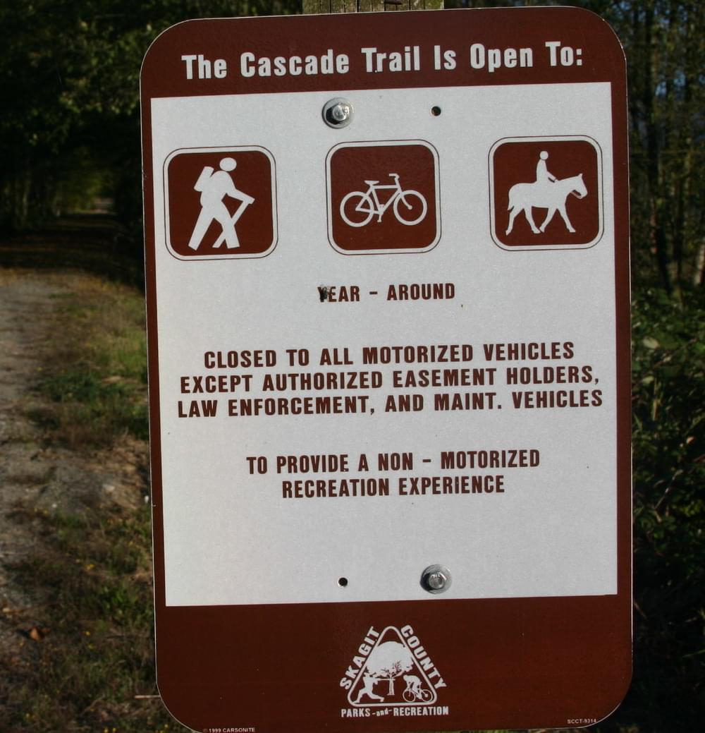 Sign at road crossing on the Cascade Trail in Skagit County, Washington