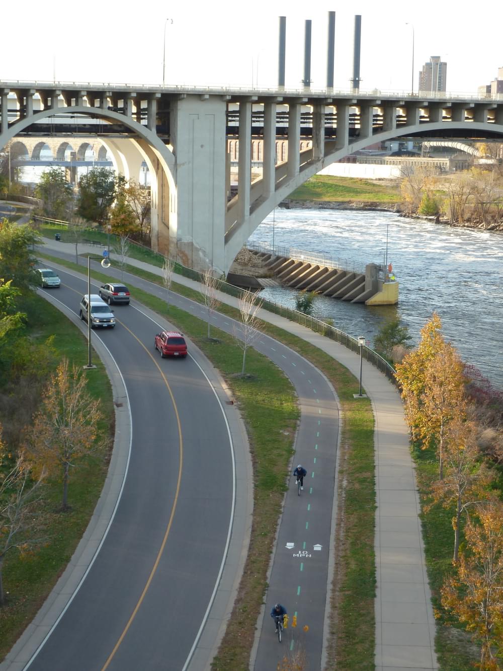 Separated bicycle and pedestrian routes, both paved, along West River Parkway, Minneapolis