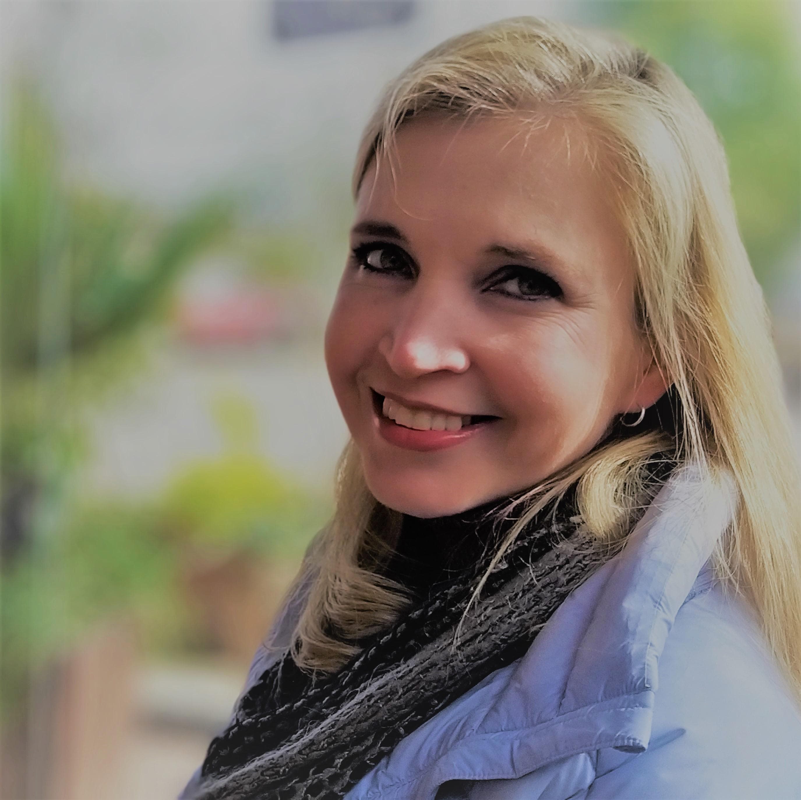 Author profile picture