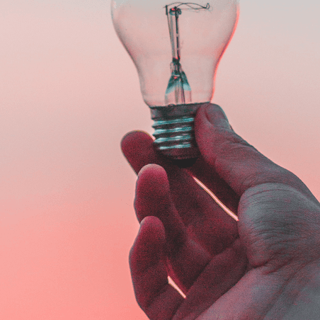 BANNER Lightbulb Pink