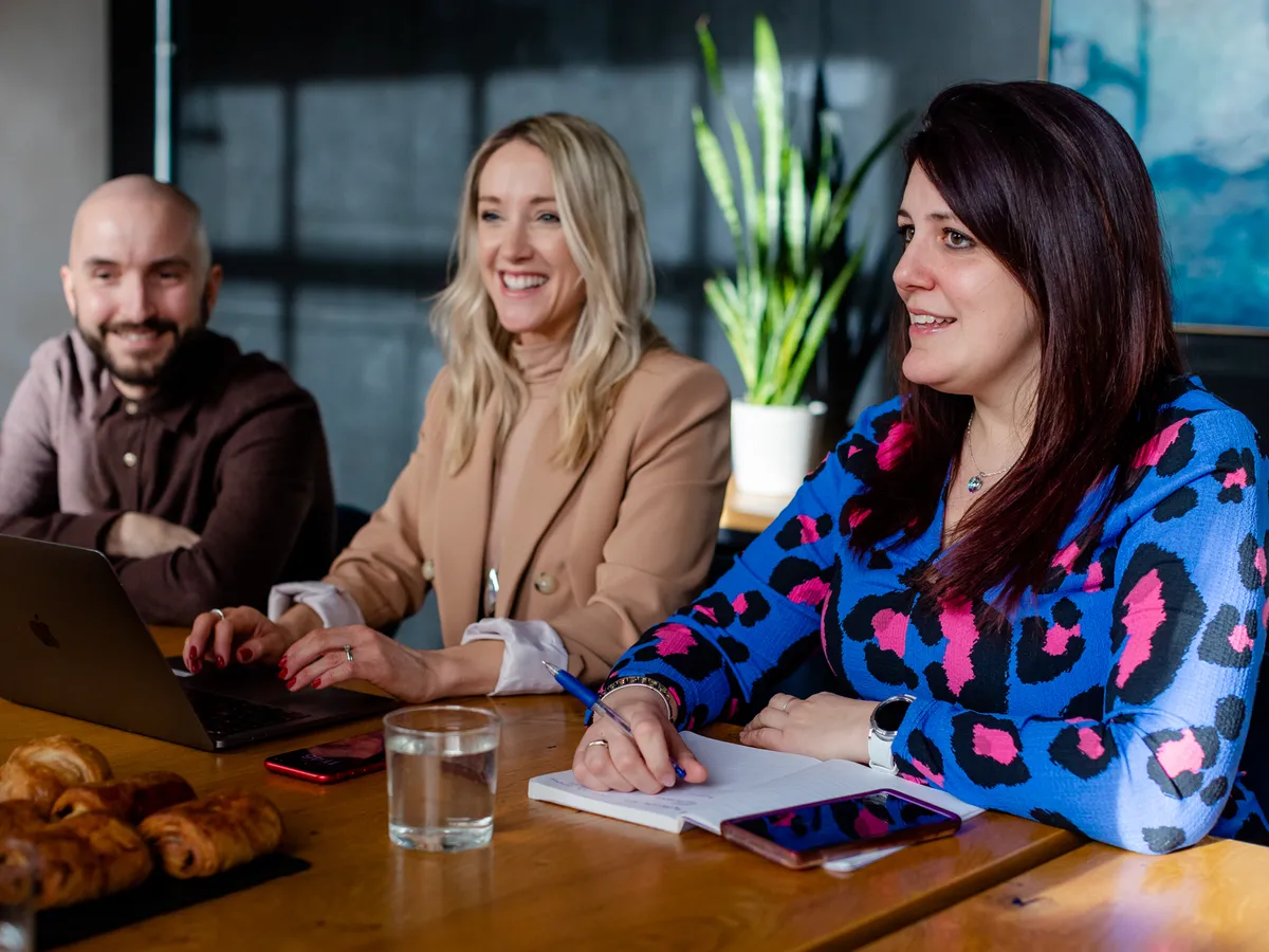 088 PLEASECREDITWHEREPOSSIBLE eddie judd brandingor Eddie Judd Photography monday clicks SOCIA Lfiles