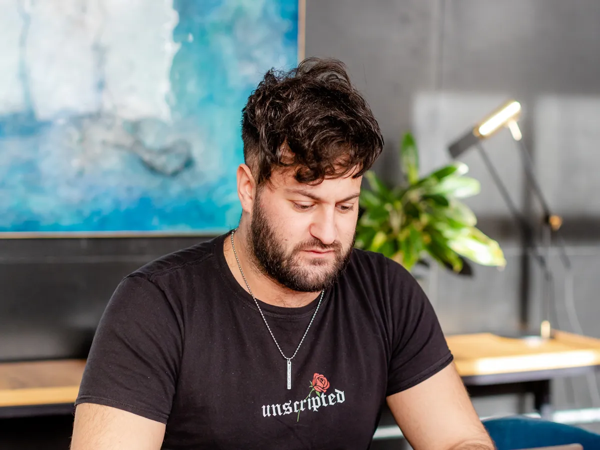 108 PLEASECREDITWHEREPOSSIBLE eddie judd brandingor Eddie Judd Photography monday clicks SOCIA Lfiles