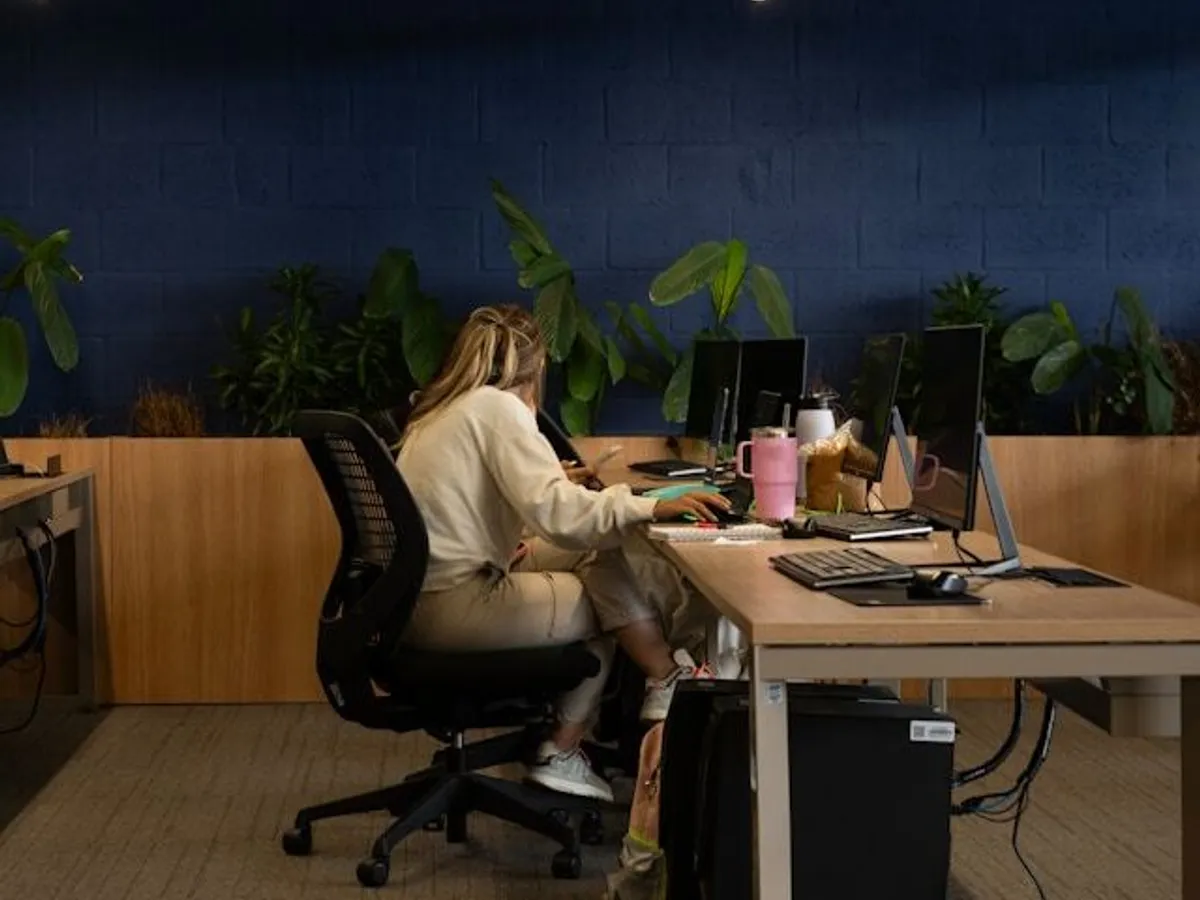 Nrd Vd24 Yga Q hk unsplash