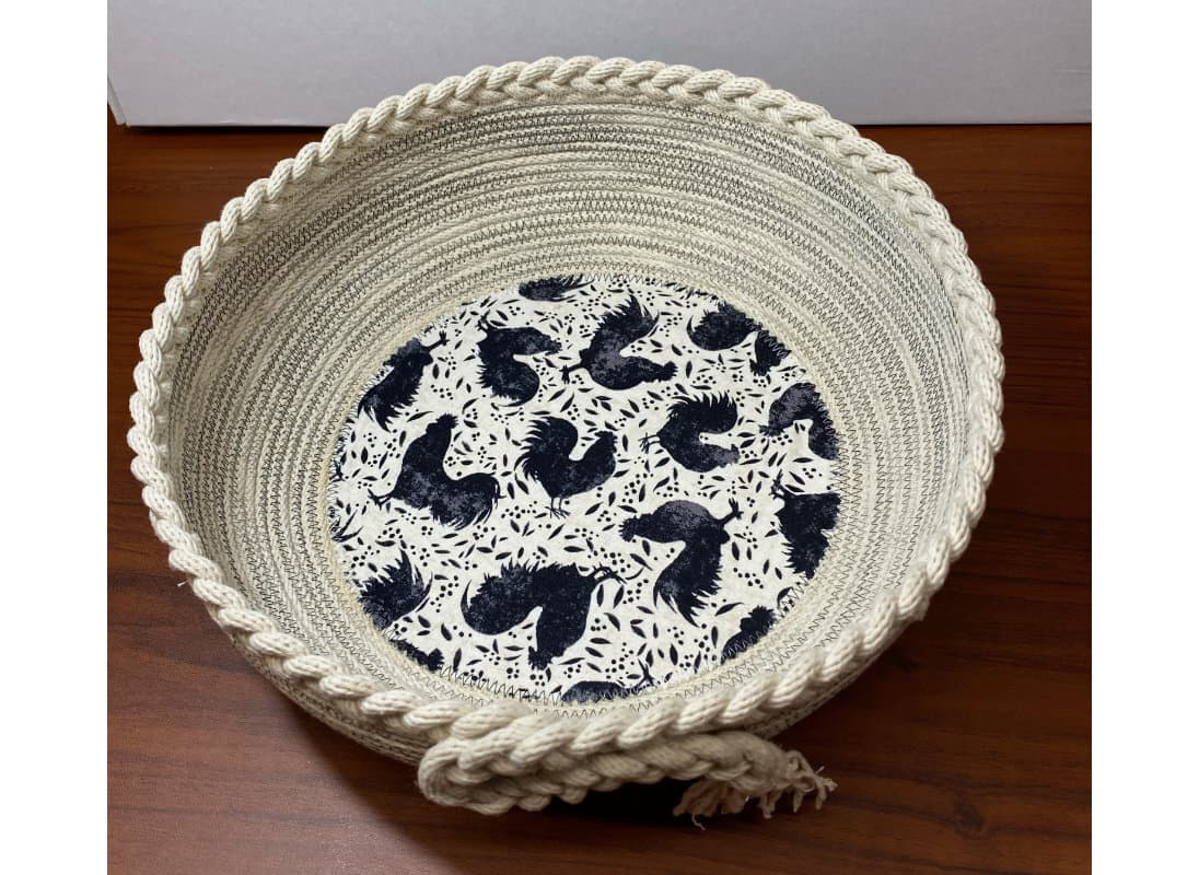 Montavilla Sewing Centers  Basic Rope Bowl with Fabric Bottom