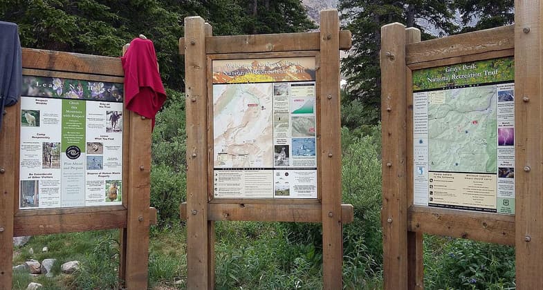 Information boards at Grays Peak Trailhead. Photo by Xnatedawgx, wiki commons.