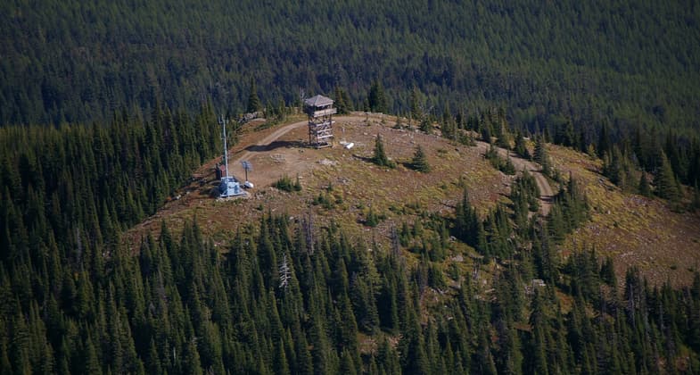 View of fire lookout. Photo by Wade Moats/USFS.