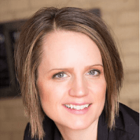 Amanda Headshot 200x200 1