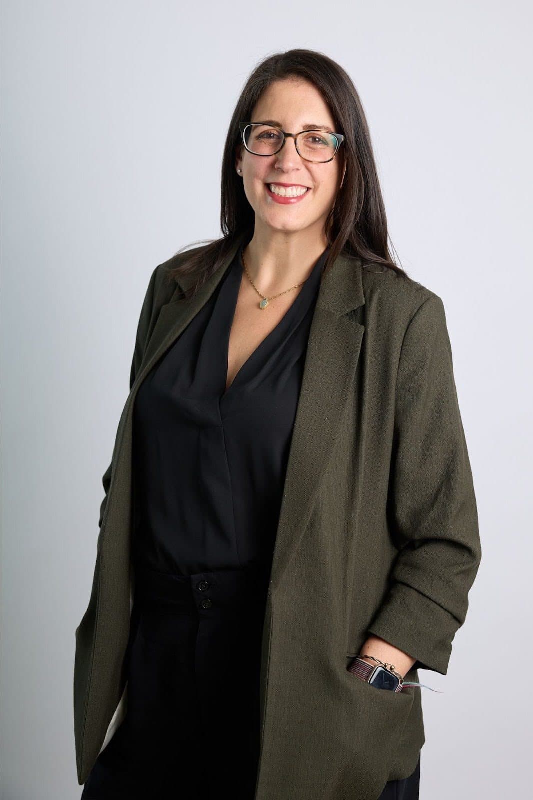 Amanda Vigneau Headshot