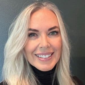 Julie Auvil