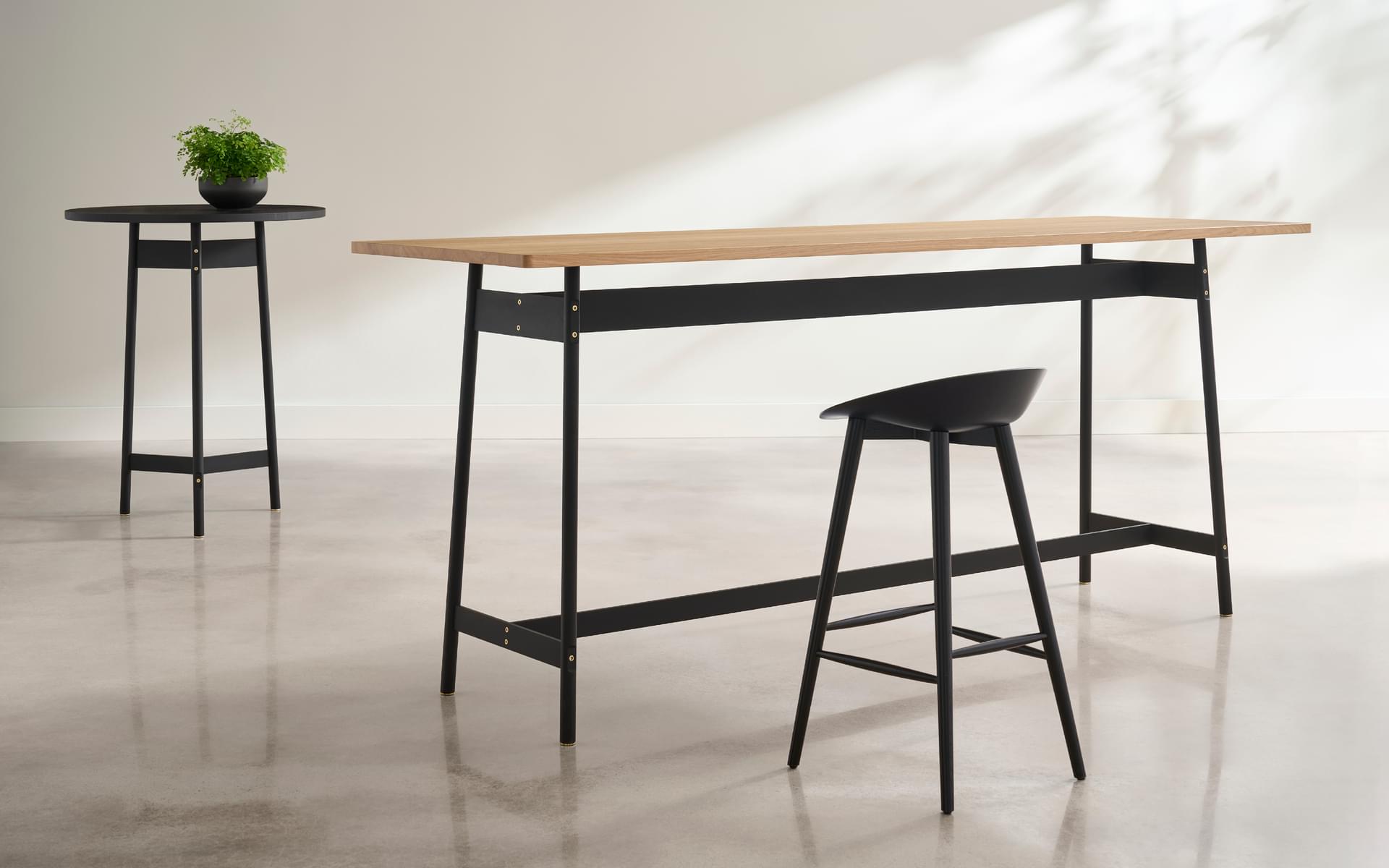 Davis Furniture Turme Gold 3