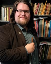 Dr. Zachary Daniels