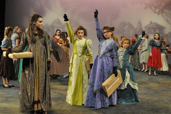 Junior high music theater performance Cinderella, Jr