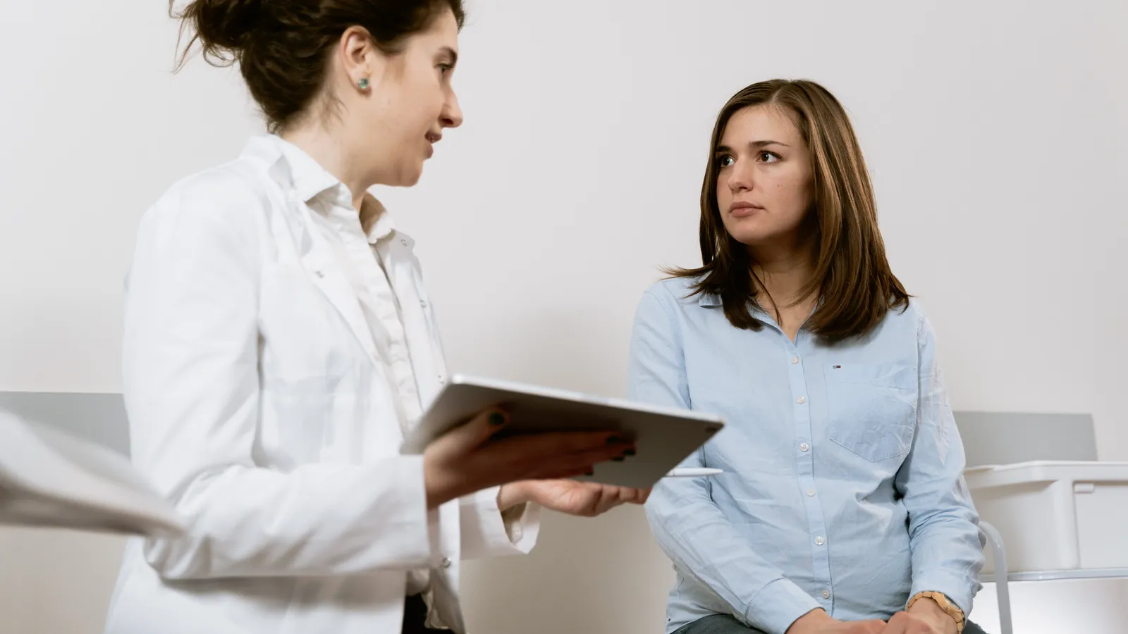Hospital consultant